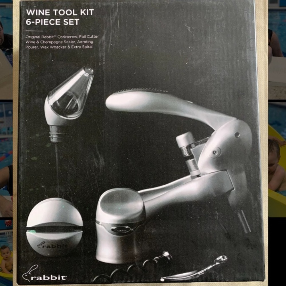Rabbit wine tool kit 6 piece set brand new in box